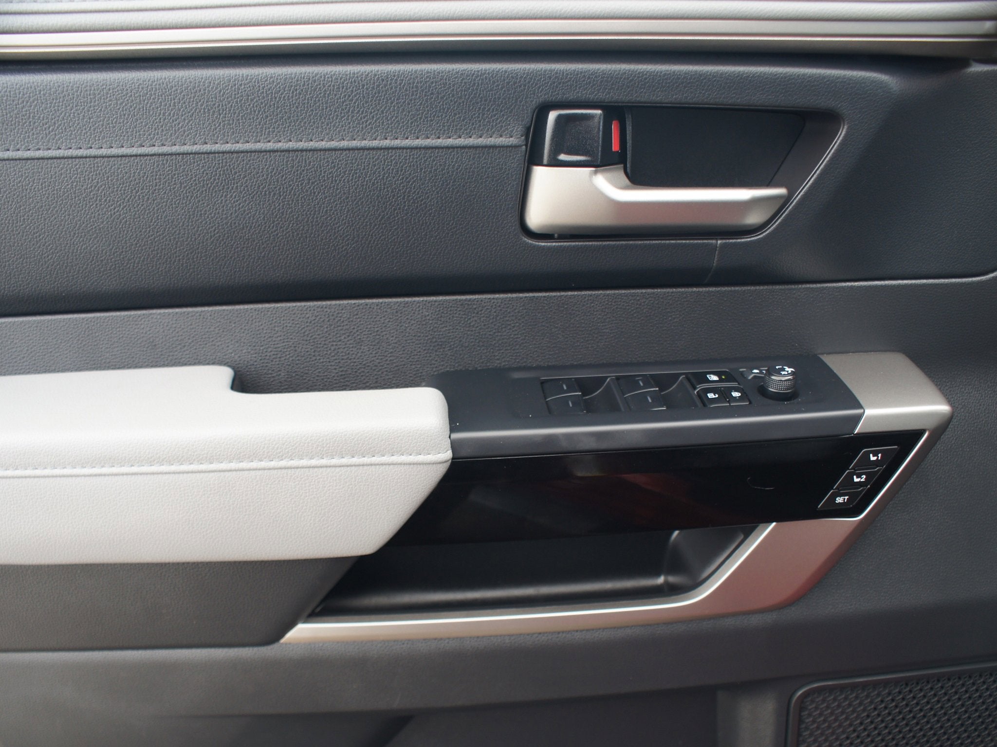 2024 Toyota Tundra 4WD Limited Hybrid