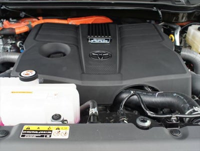 2025 Toyota Tundra 4WD Platinum Hybrid