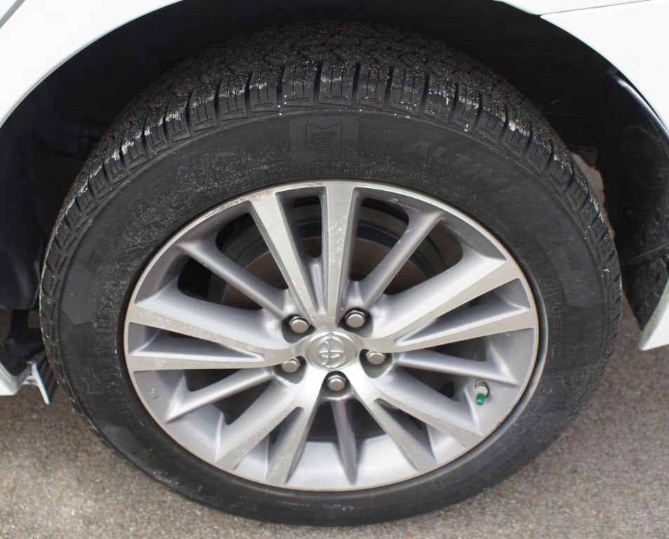 2016 Toyota Corolla LE Plus