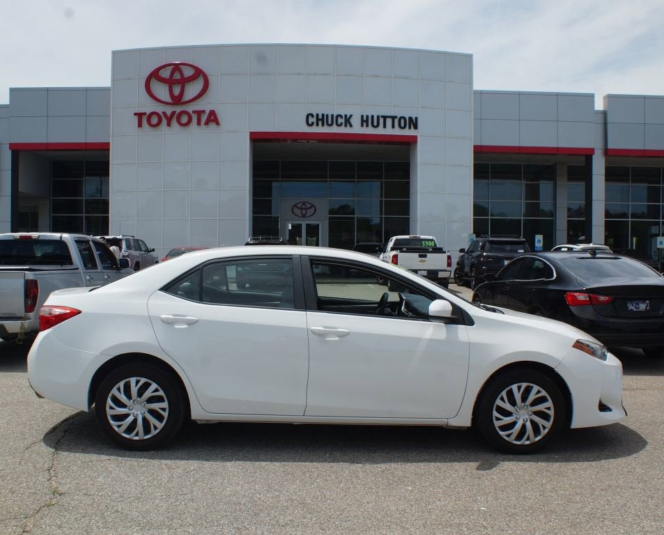2017 Toyota Corolla LE AT's photo