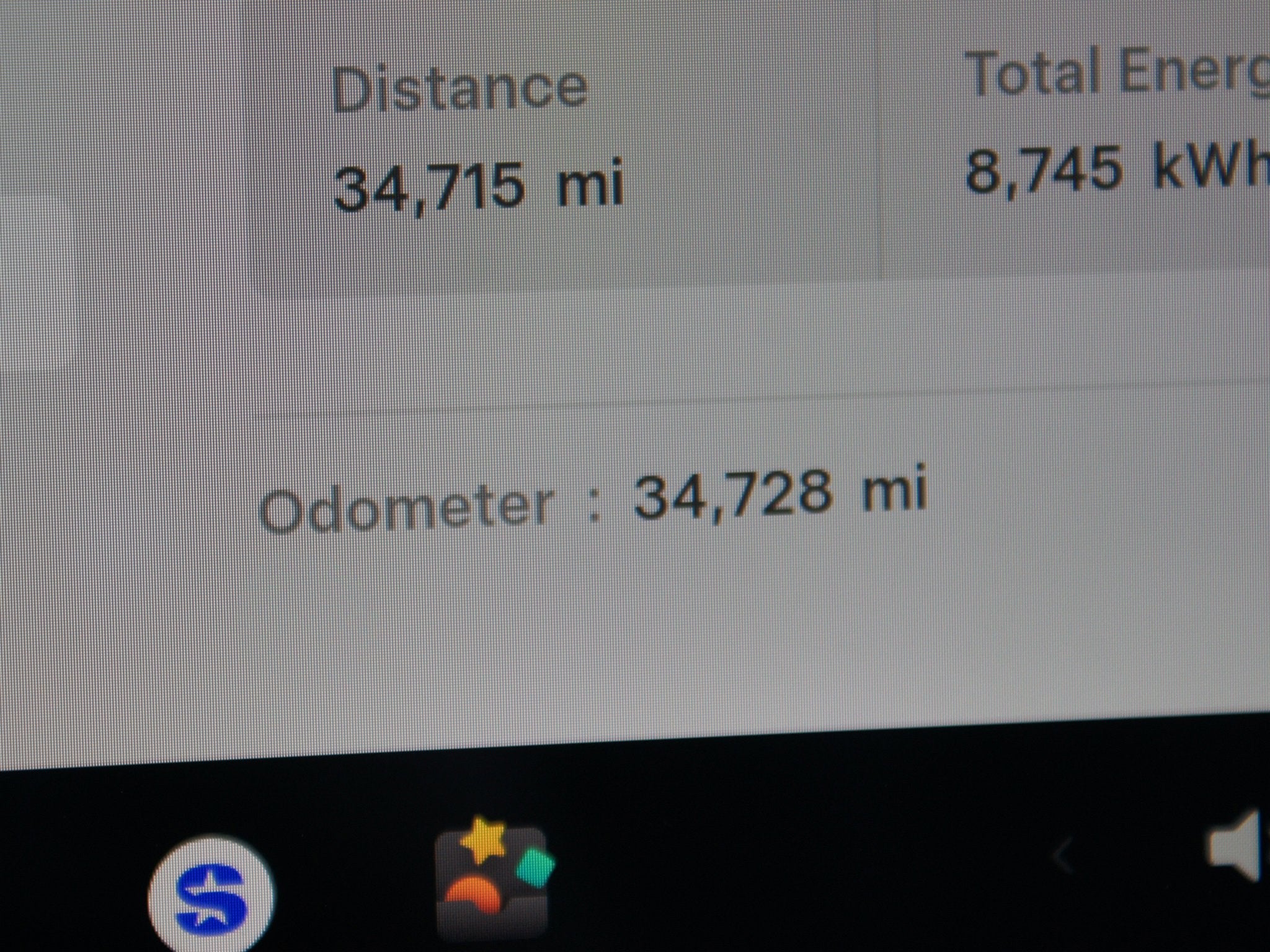 2022 Tesla Model 3 Base