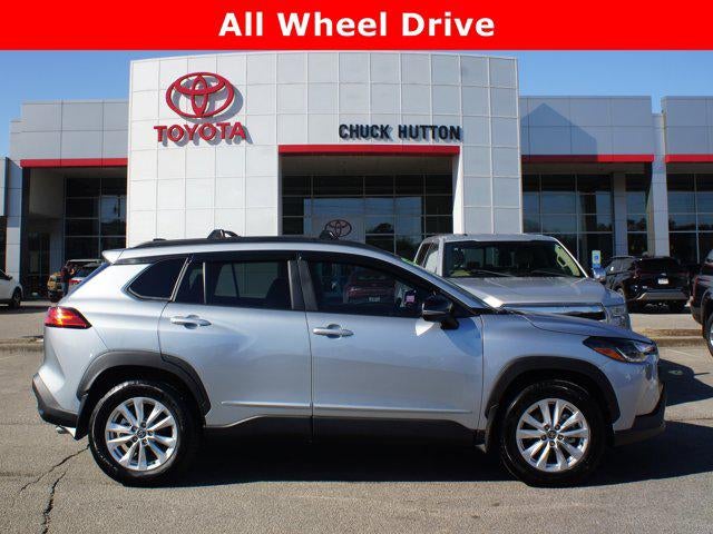 2025 Toyota Corolla Cross LE