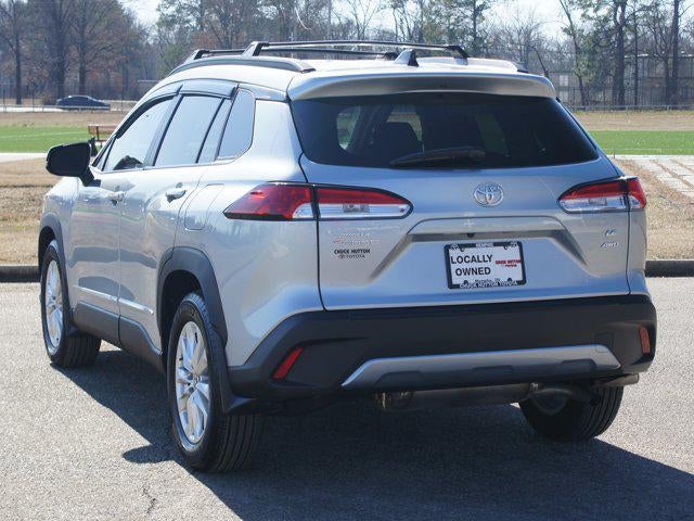 2025 Toyota Corolla Cross LE