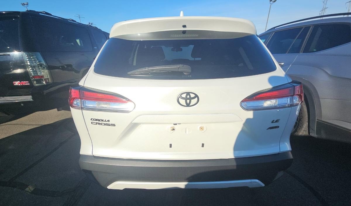 2022 Toyota Corolla Cross LE