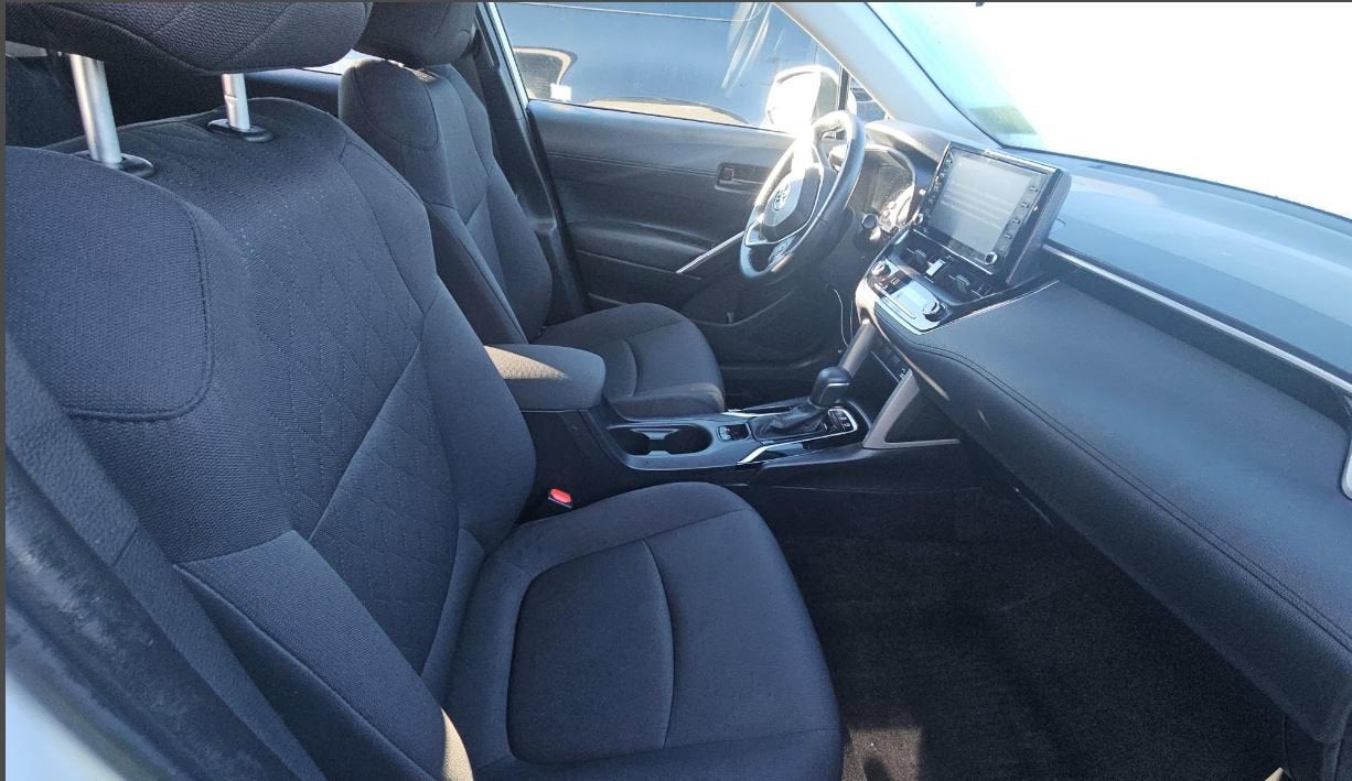 2022 Toyota Corolla Cross LE