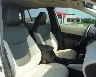 2022 Toyota Corolla Cross XLE