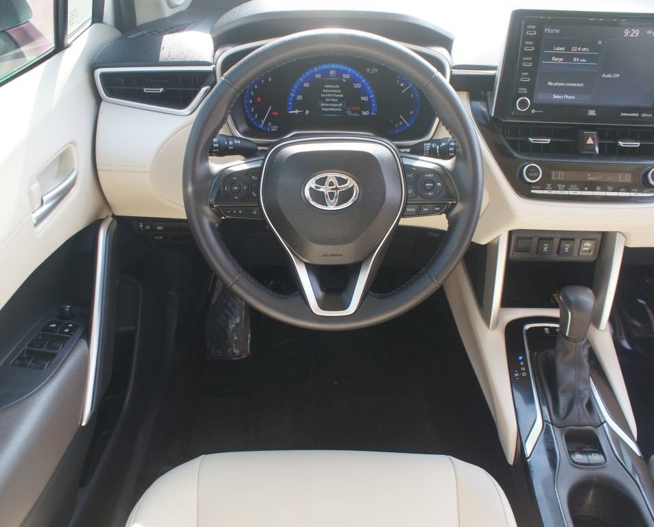 2022 Toyota Corolla Cross XLE