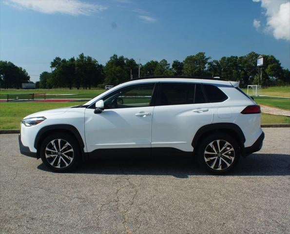 2022 Toyota Corolla Cross XLE