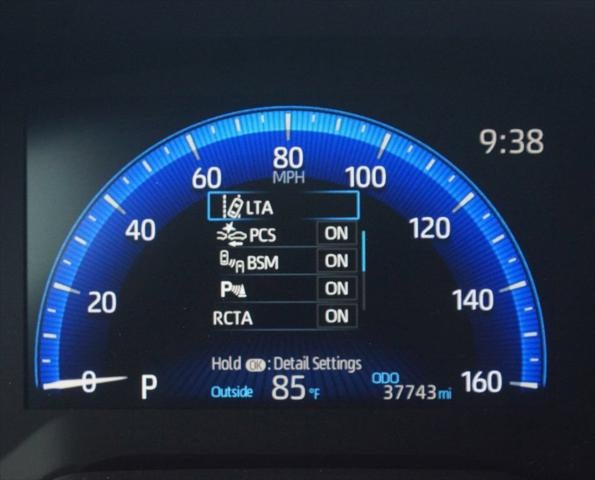 2022 Toyota Corolla Cross XLE