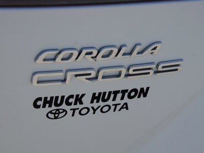 2022 Toyota Corolla Cross XLE