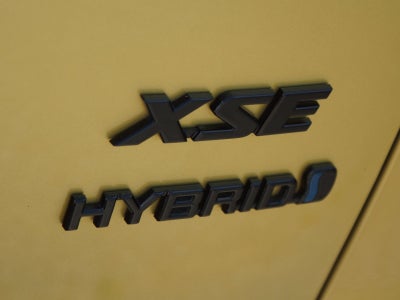 2023 Toyota Corolla Cross Hybrid XSE