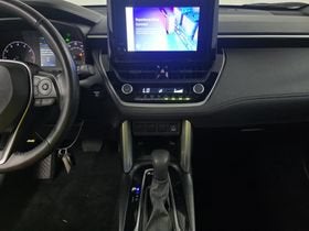 2024 Toyota Corolla Cross Hybrid SE