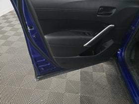 2024 Toyota Corolla Cross Hybrid SE