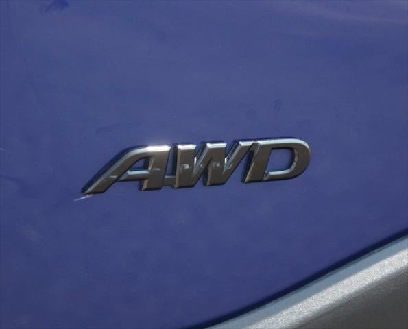 2024 Toyota Corolla Cross Hybrid SE