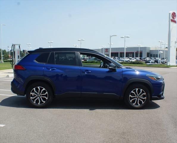 2024 Toyota Corolla Cross Hybrid SE