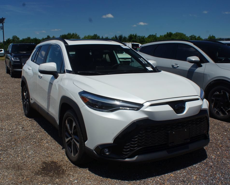 2024 Toyota Corolla Cross Hybrid XSE