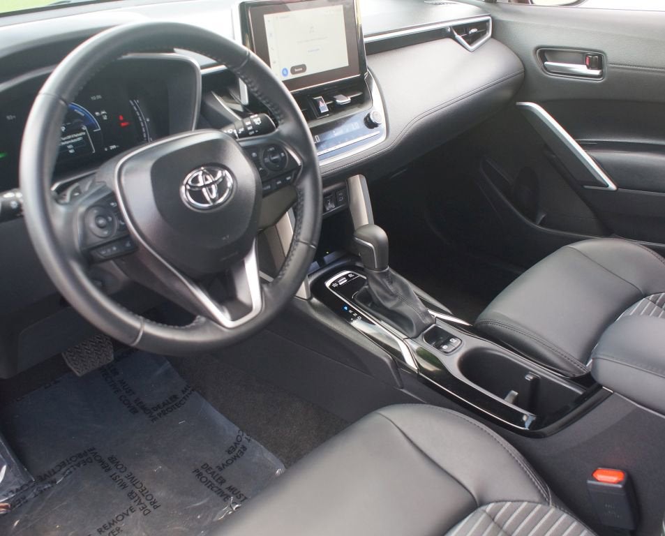 2025 Toyota Corolla Cross Hybrid XSE