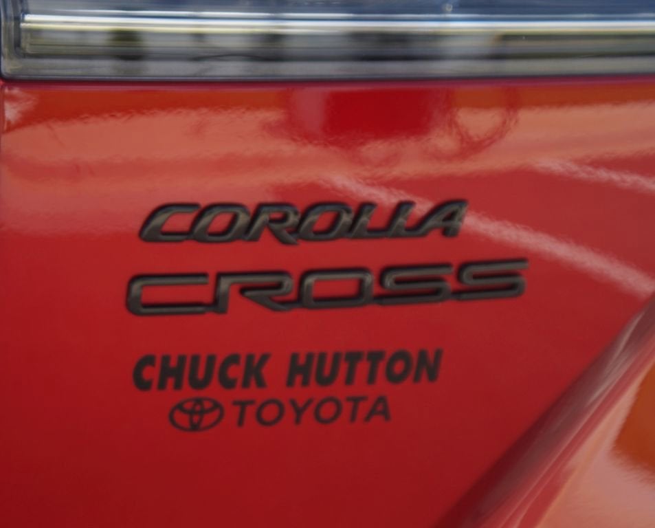 2025 Toyota Corolla Cross Hybrid XSE