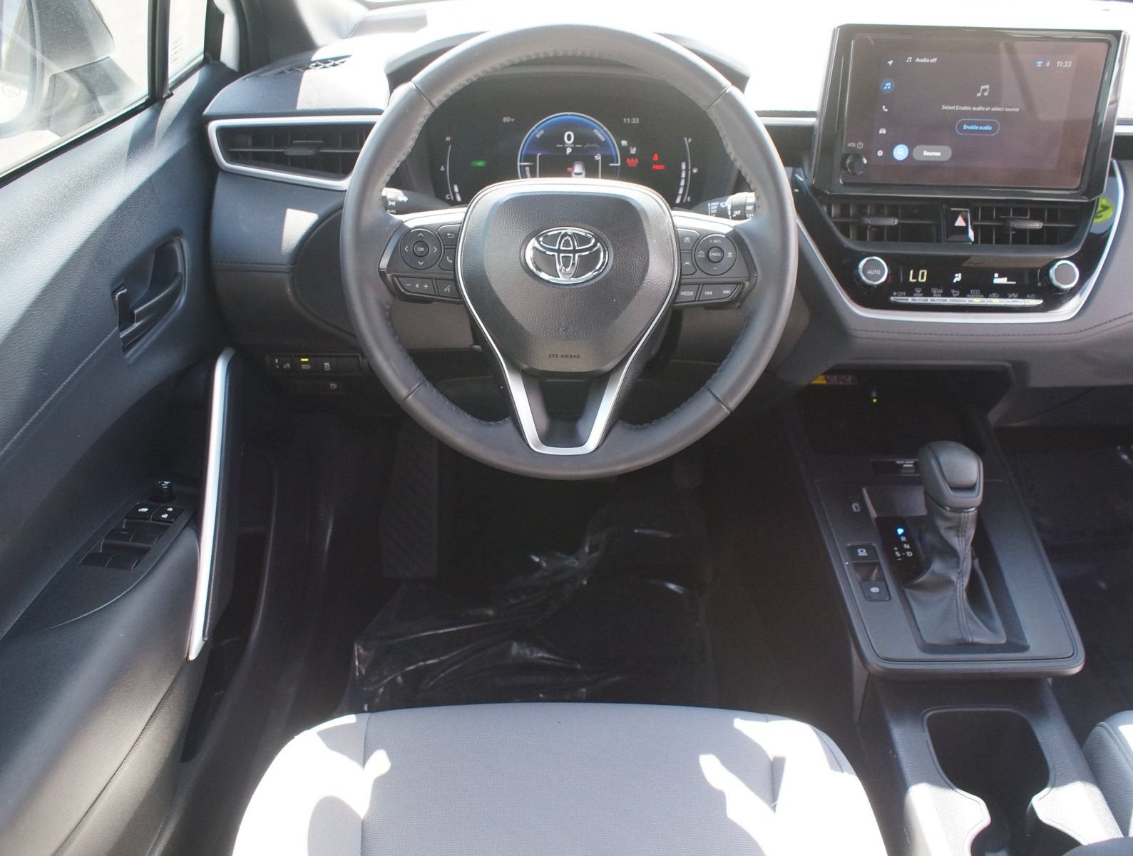 2026 Toyota Corolla Cross Hybrid SE