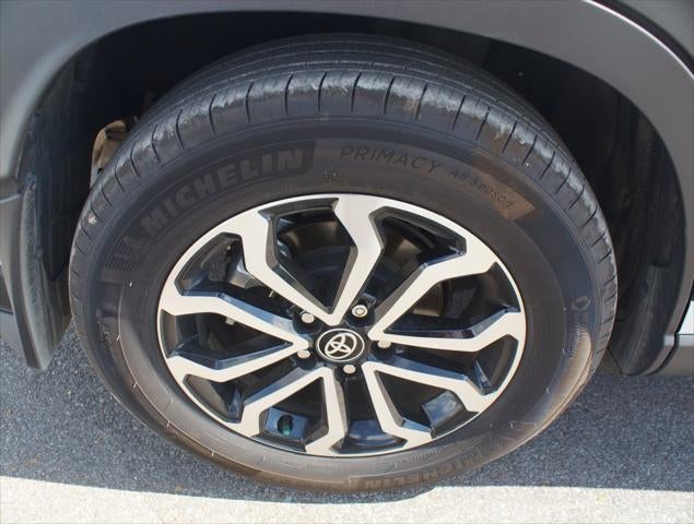 2026 Toyota Corolla Cross Hybrid SE
