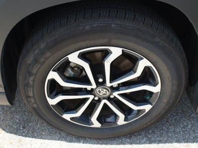 2023 Toyota Corolla Cross Hybrid SE