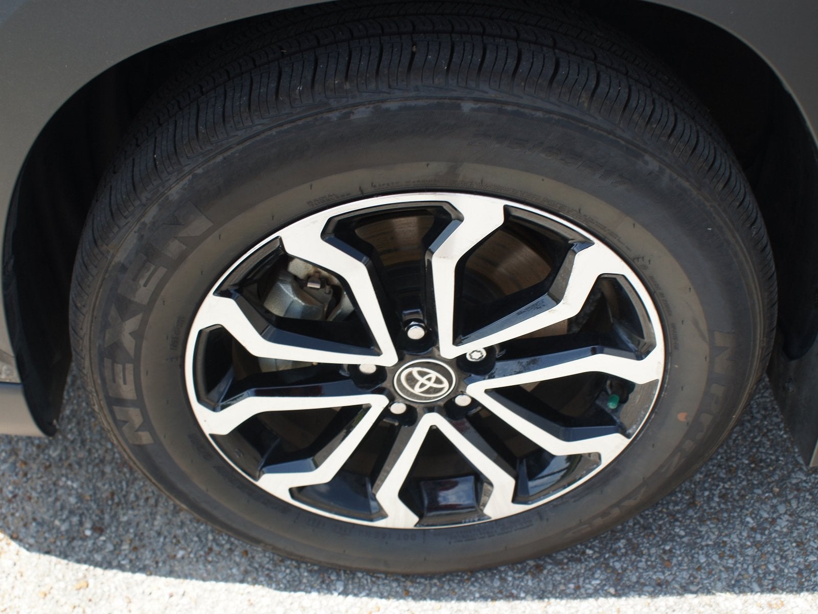 2023 Toyota Corolla Cross Hybrid SE