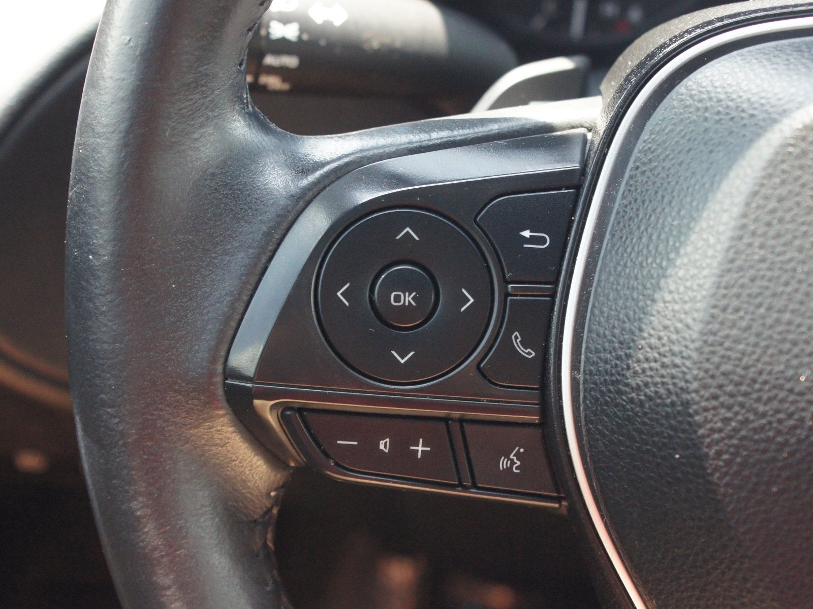 2023 Toyota Corolla Cross Hybrid SE