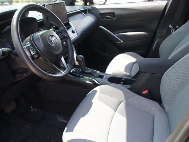 2023 Toyota Corolla Cross Hybrid SE
