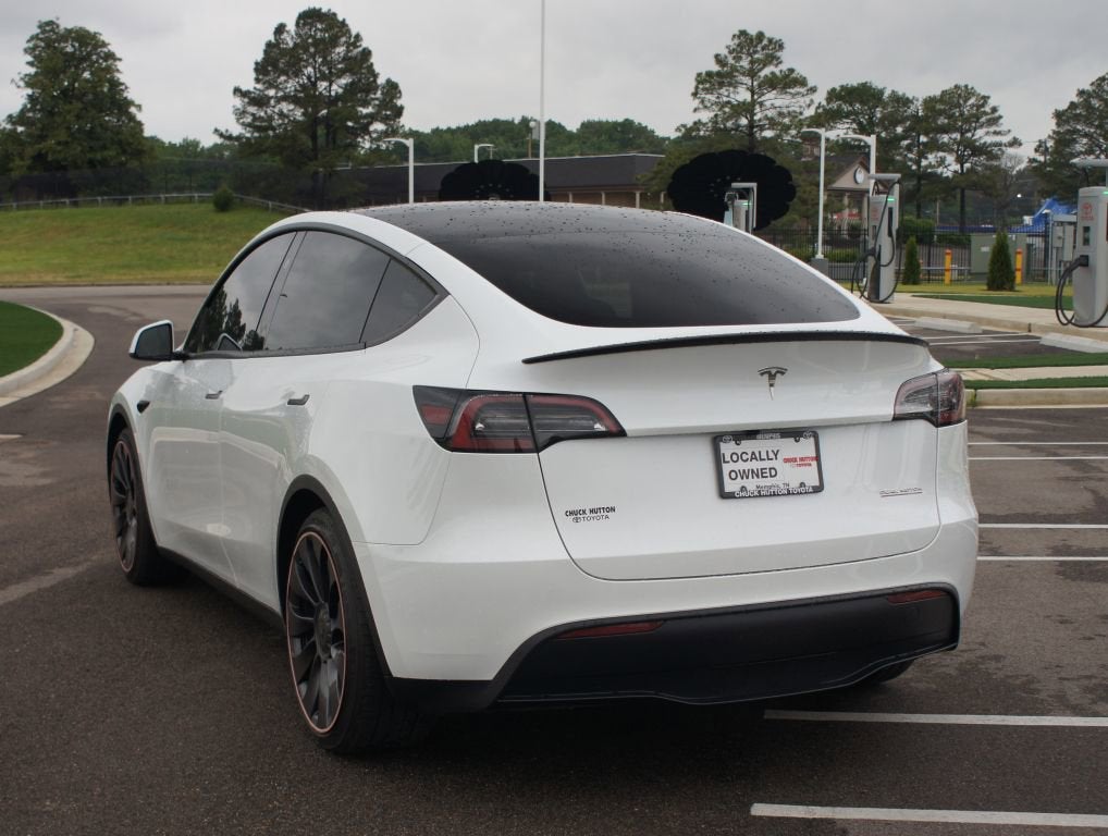2023 Tesla Model Y Performance