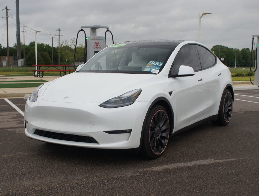 2023 Tesla Model Y Performance