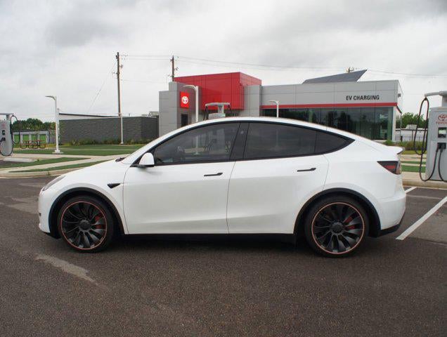 2023 Tesla Model Y Performance