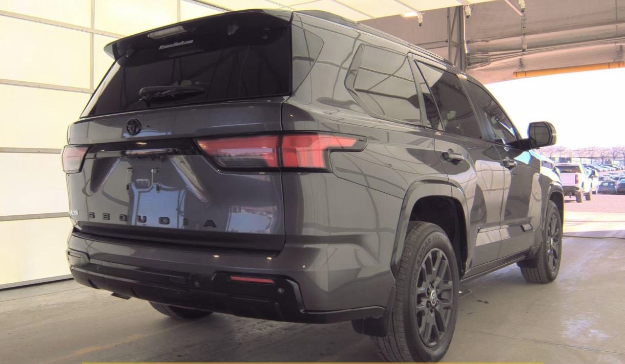 2024 Toyota Sequoia Platinum