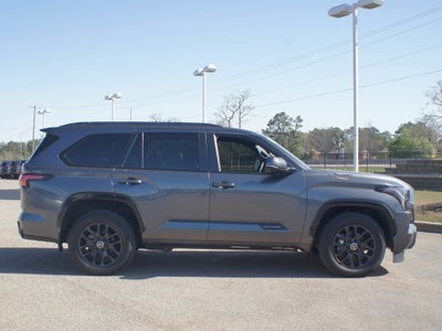 2024 Toyota Sequoia Platinum