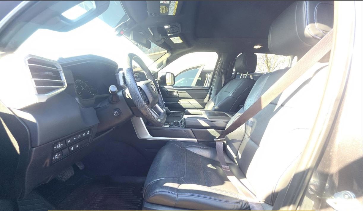 2024 Toyota Sequoia Platinum