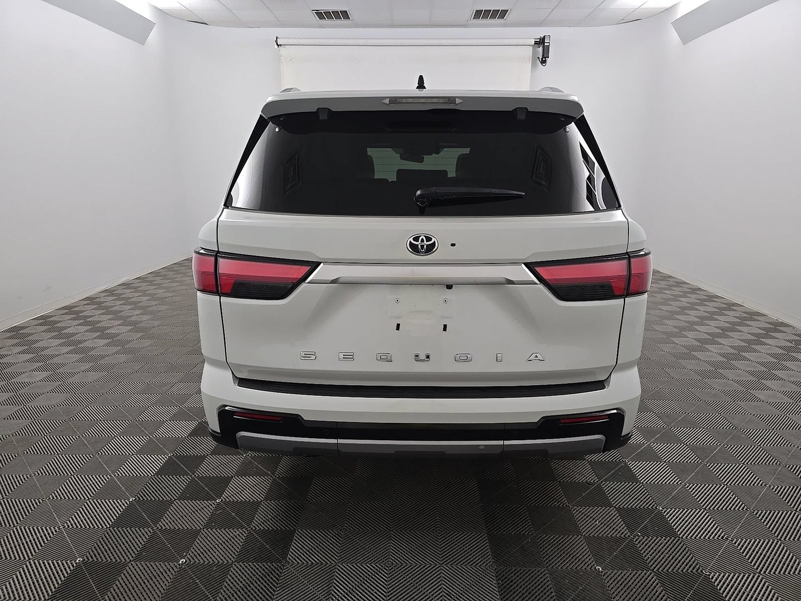 2023 Toyota Sequoia Capstone