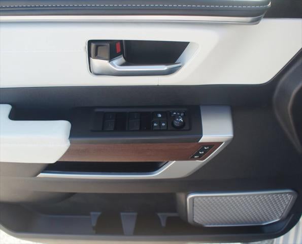 2023 Toyota Sequoia Capstone
