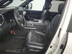 2024 Toyota Sequoia Platinum
