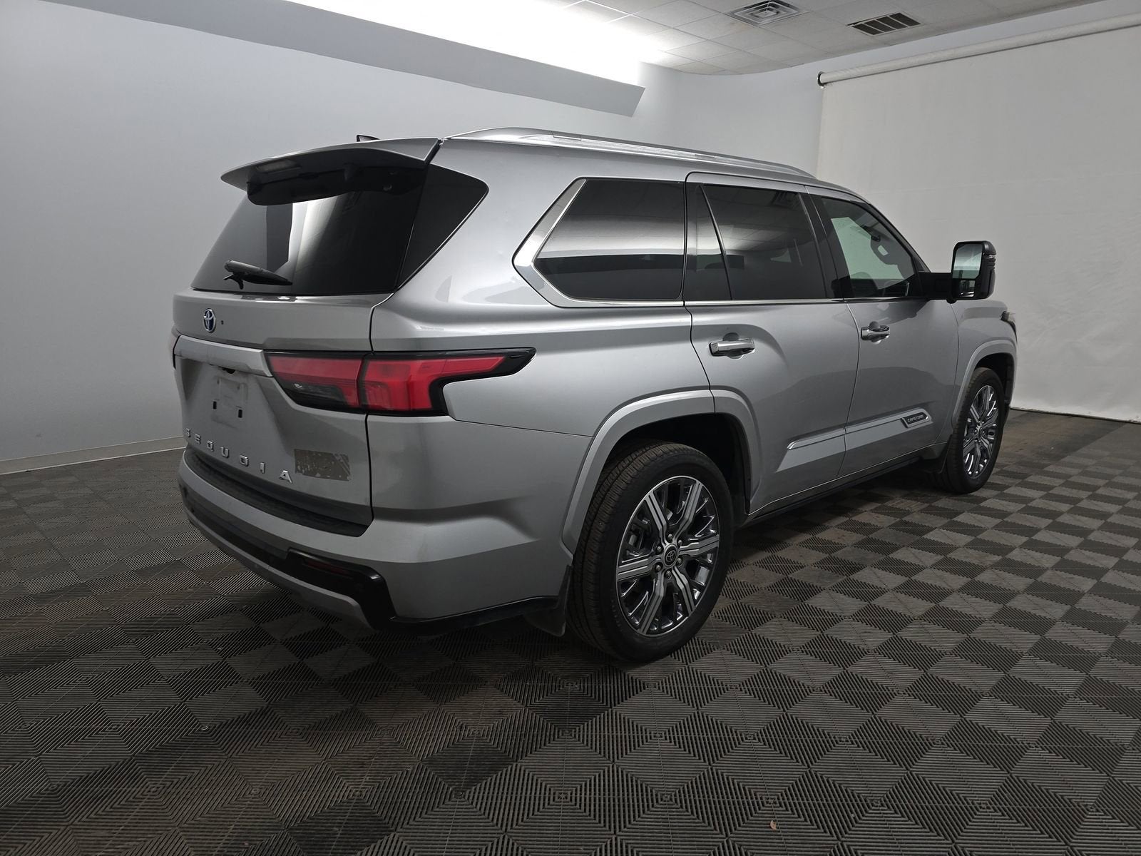 2023 Toyota Sequoia Capstone