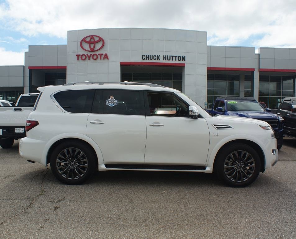 2022 Nissan Armada Platinum 4X2's photo