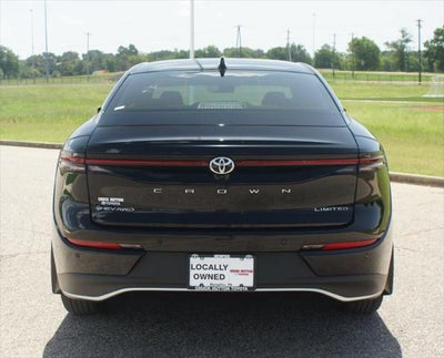 2024 Toyota Crown Limited