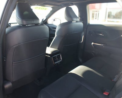 2025 Toyota Crown Signia Limited