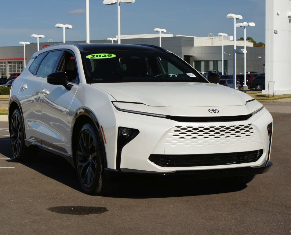 2025 Toyota Crown Signia Limited