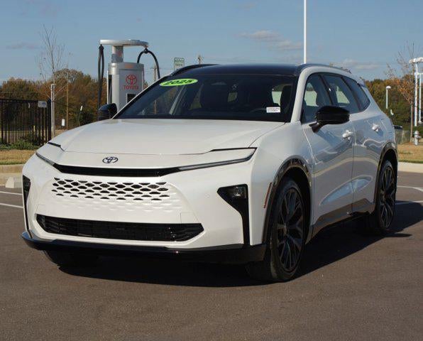 2025 Toyota Crown Signia Limited