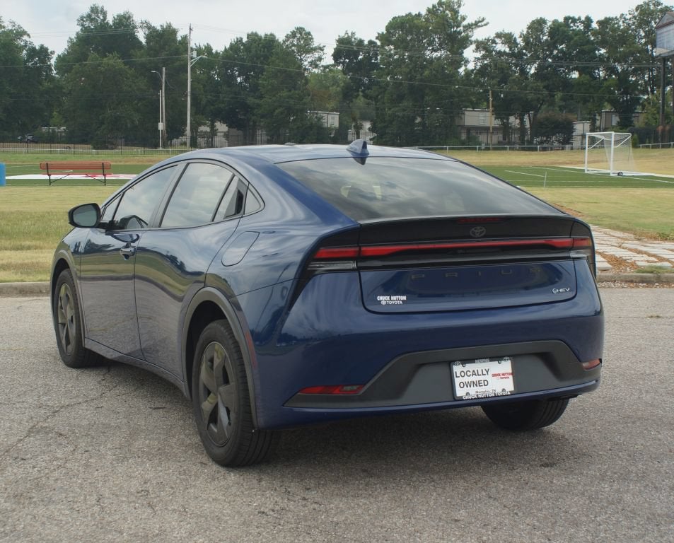 2023 Toyota Prius LE