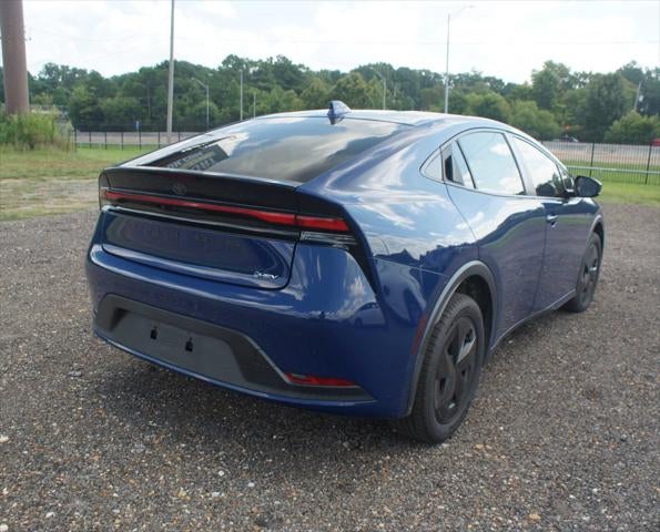 2023 Toyota Prius LE