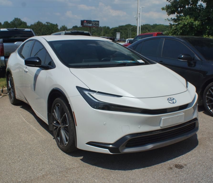 2024 Toyota Prius XLE