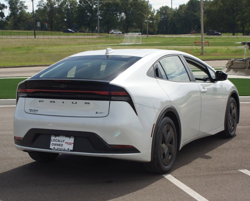 2023 Toyota Prius LE