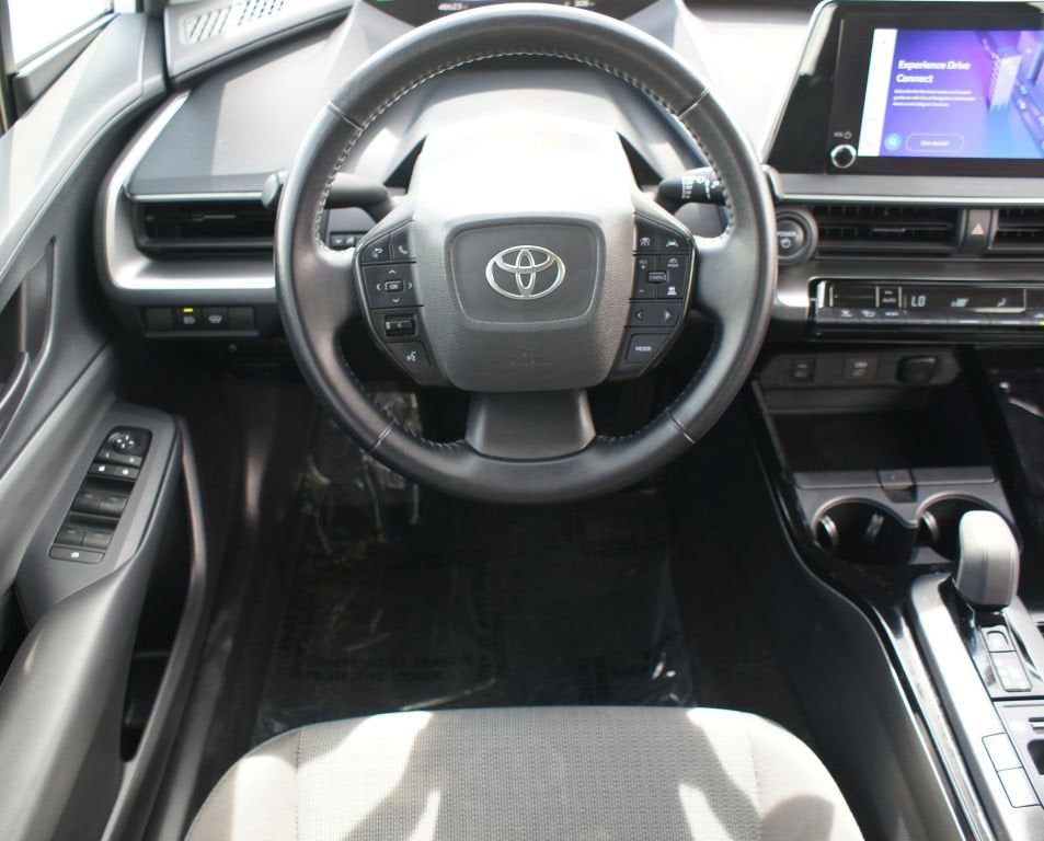 2023 Toyota Prius LE