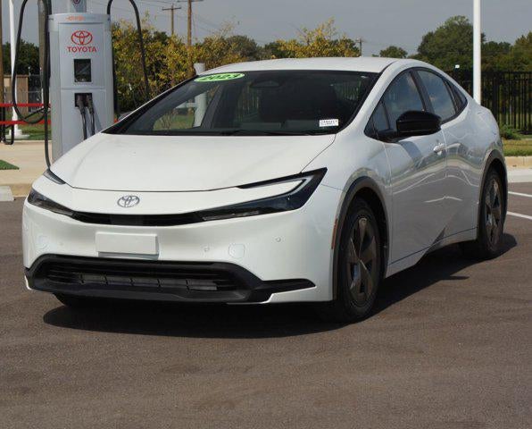 2023 Toyota Prius LE