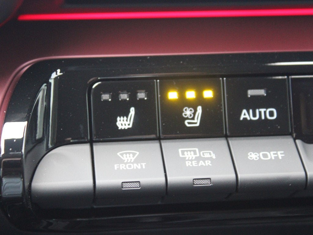 2026 Toyota Prius Plug-In Hybrid Base
